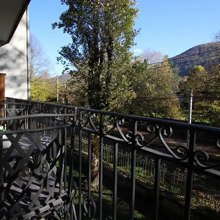 Apartment T2 Avec Balcon, Parking Et Lave-linge Pres Du Parc - Fr-1-313-235